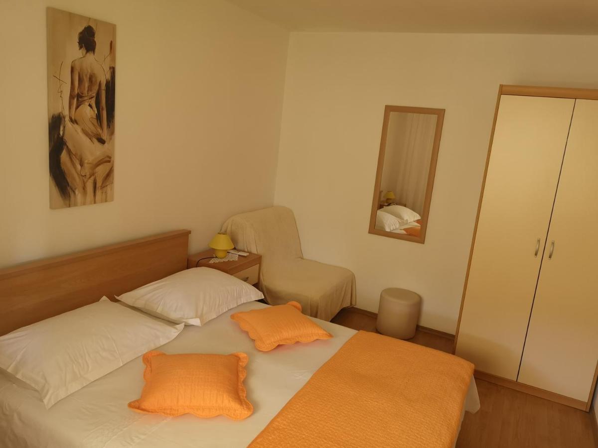 Apartments & Rooms Anita Hvar Town Bagian luar foto