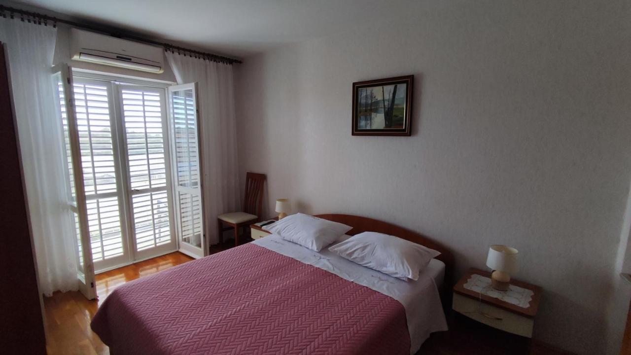 Apartments & Rooms Anita Hvar Town Bagian luar foto