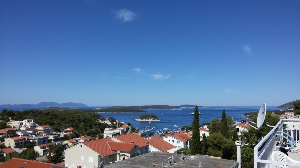 Apartments & Rooms Anita Hvar Town Bagian luar foto